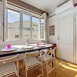 Daphne By Interhome * Nizza