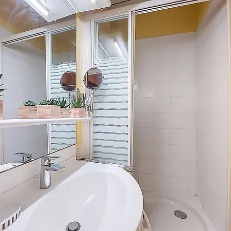 Appartamento Daphne By Interhome